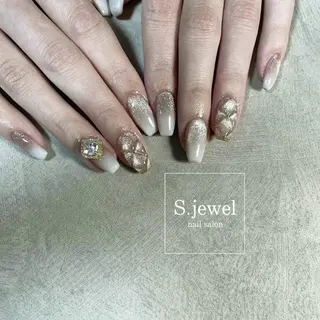 ネイル S. JEWELのネイルデザイン