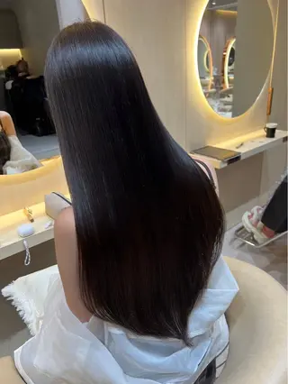 ロング 山田 薫実のヘアスタイル