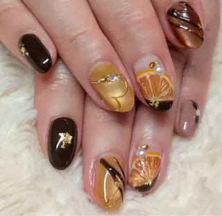 ネイル Shadow nailのネイルデザイン