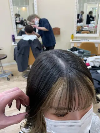 カラー SALOWIN栄 高須大貴のヘアスタイル