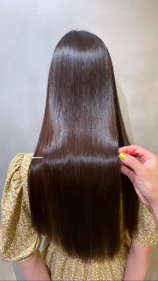 セミロング 🌹圧倒的な縮毛矯正 🌹篠崎祥吾のヘアスタイル