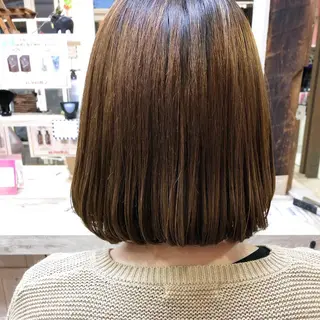 ショート カラー コグチ ヒカルのヘアスタイル