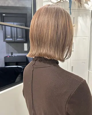ショート カラー 河野いずみ レイヤー/ボブ 🤍のヘアスタイル