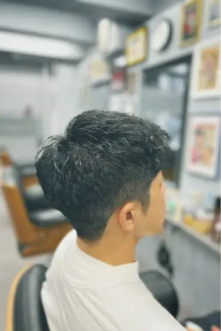ショート メンズ 池袋メンズパーマ フェード純平のヘアスタイル