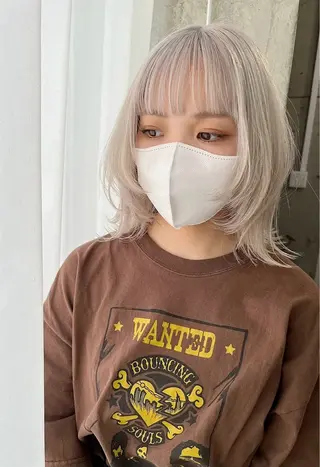 ミディアム カラー ヘアアレンジ lani ブリーチ /ダブルカラーのヘアスタイル