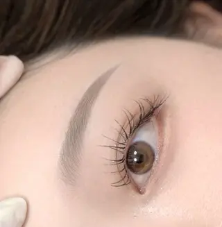 アイブロウ eye.mor🪽 cocoaのマツエク・マツパデザイン