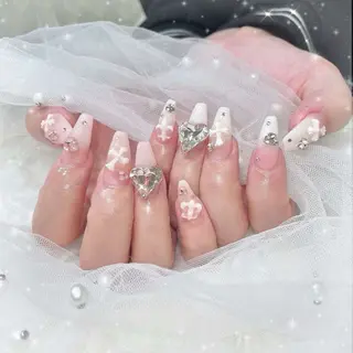 ネイル Lee Ainのネイルデザイン