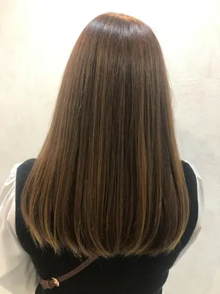 ロング カラー 小松崎 紅見子のヘアスタイル