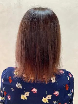 ミディアム カラー 加藤 遥花のヘアスタイル