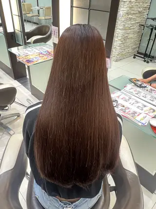 ロング ハイトーン/うる艶 カラー Mioのヘアスタイル