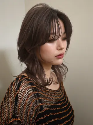 カラー aya / ニュアンスカラーのヘアスタイル