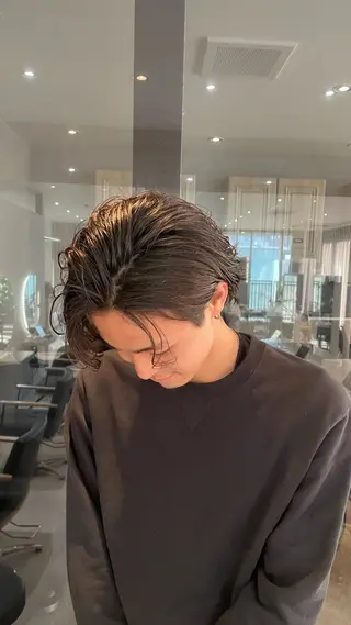 ショート メンズ ハッシュカット🖤✨ 顔周り/韓国ヘアのヘアスタイル