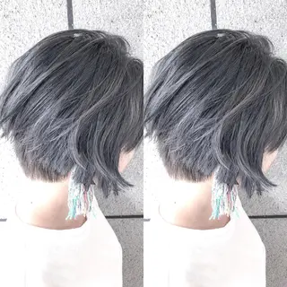 ショート カラー BOX mico.のヘアスタイル
