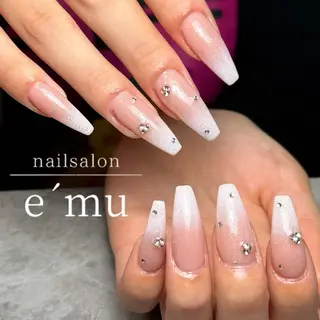 ネイル nailsalon e´muのネイルデザイン