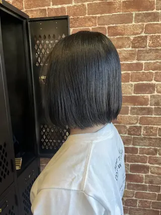ショート カラー パーマ ヘアアレンジ メンズ キッズ ネイル マツエク・マツパ アイブロウ 久木原 ゆりのヘアスタイル