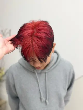 ショート Haruna/河原町 ハイトーン🤍のヘアスタイル