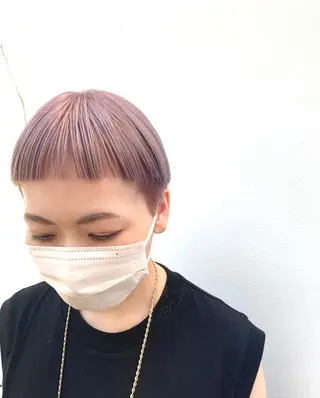 ショート カラー よしだ とおいのヘアスタイル