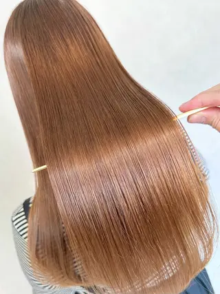 ロング Luana 照沼翔太のヘアスタイル