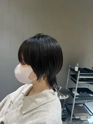 ショート ハッシュ・ウルフ🐺 小顔レイヤー松山直史のヘアスタイル