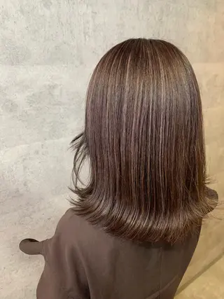 ミディアム カラー mimiiy梅田 中崎町ハイトーンのヘアスタイル