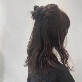 セミロング 小川 愛美のヘアスタイル