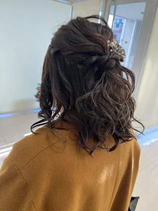 ミディアム ヘアアレンジ 下四日市 翠のヘアスタイル
