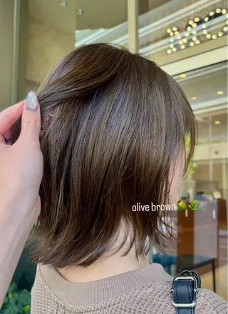 ミディアム カラー ルナ|縮毛矯正 ×デザインカラー🥝のヘアスタイル
