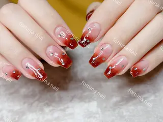 ネイル Nail •Head スパFortunaのネイルデザイン