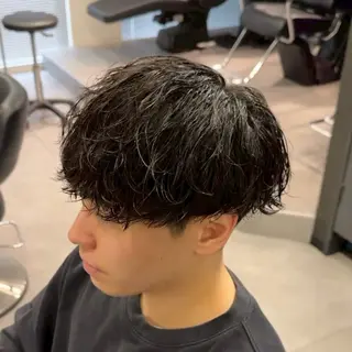 パーマ メンズ ♨️毛流れ特化♨️ メンズパーマ/はやとのヘアスタイル