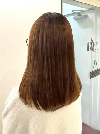 セミロング パーマ コテ巻き風パーマ 藤澤　知彌のヘアスタイル