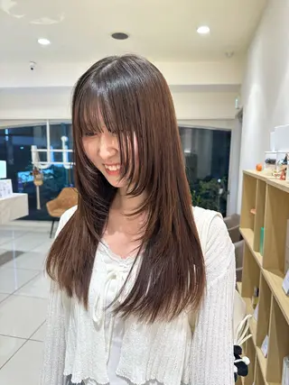 ロング カラー ヘアアレンジ タイトボブ個性派カラ ーAKANEのヘアスタイル