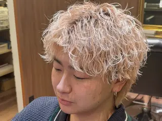 カラー メンズ 🔥メンズ職人🔥 ✂️加瀬澤駿✂️のヘアスタイル