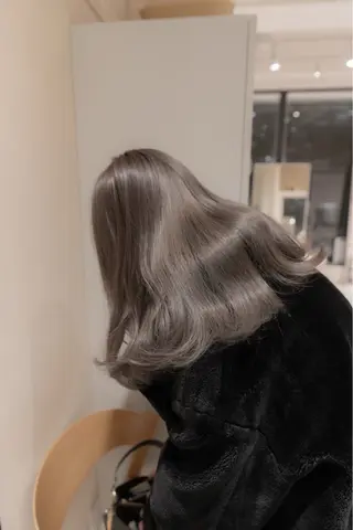 セミロング カラー 高橋大樹/グレージュ 透明感/髪質改善のヘアスタイル