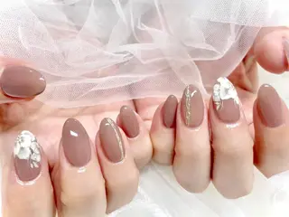 ネイル anju🌷 𓂃𓈒𓏸︎︎︎︎のネイルデザイン