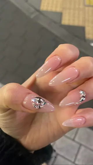 ネイル Nailist Rinaのネイルデザイン