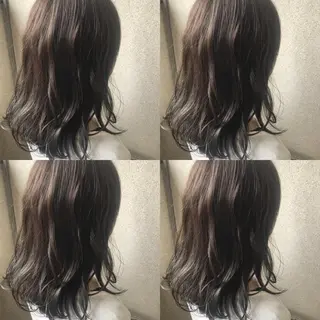 ミディアム カラー 小栗 麻衣のヘアスタイル