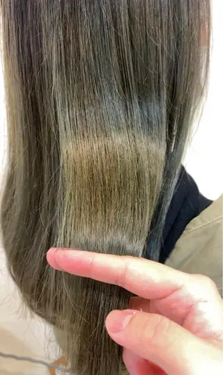 ロング パーマ 中川 茜里のヘアスタイル