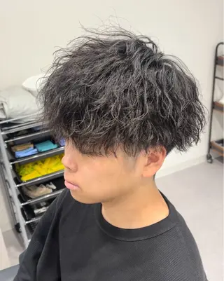 ミディアム パーマ メンズ 髙栁 航太の眉毛・アイブロウイメージ