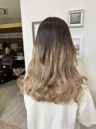 カラー SALOWIN栄 高須大貴のヘアスタイル