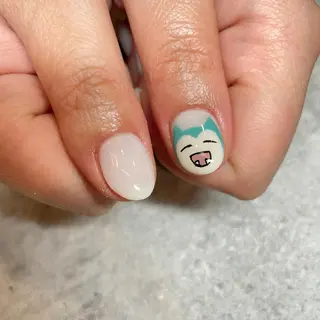 ショート ネイル 金子 彩海のネイルデザイン