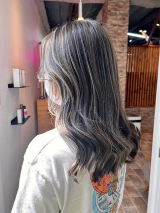 ロング カラー ヘアカラー&縮毛矯正 STAR☆RIVERのヘアスタイル