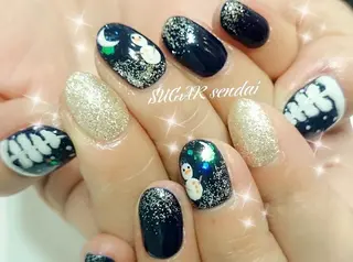 ネイル 鈴木 ゆかりのネイルデザイン