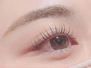 マツエク・マツパ 久保 純那の眉毛・アイブロウイメージ