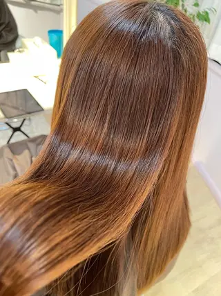 ロング すずき まゆのヘアスタイル