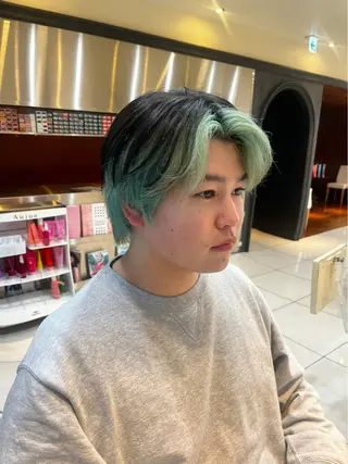 カラー The B/ オガワラナのヘアスタイル