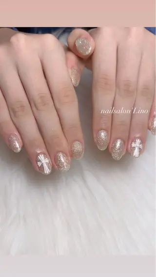 ネイル Lino𓂃⟡.· Chizuruのネイルデザイン