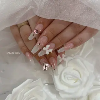 ネイル SALON ELVI.のネイルデザイン