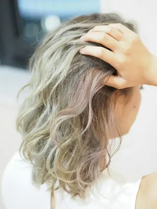 セミロング カラー 辻 竜也　のヘアスタイル