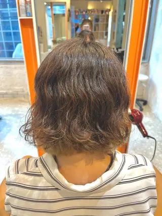 ミディアム パーマ うしだ かおるのヘアスタイル