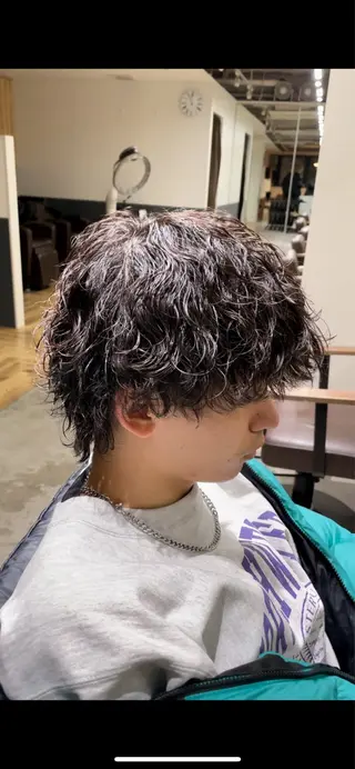 パーマ ヘアアレンジ メンズ fifth park 六反穂 龍介のヘアスタイル